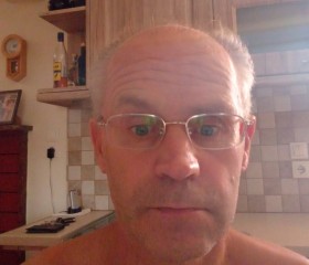 Γιάννης, 54, Paralia