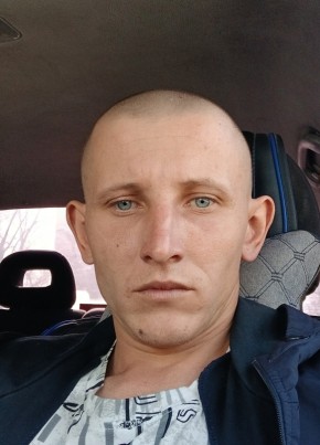 Дмитрий из Барнаула 27 лет