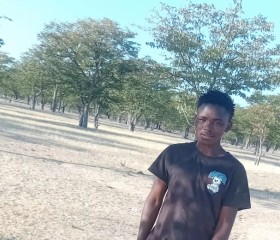 Johannes, 19, Windhoek