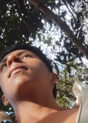 𝐵𝑟𝑒𝑖𝑛𝑒 из Santiago de Cali 26 лет