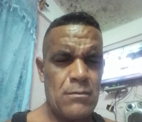 Mirles, 50, Havana