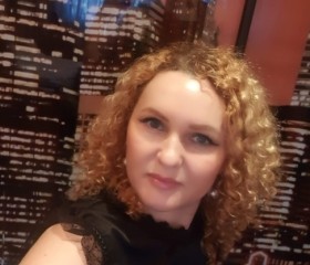 Yuliya, 39, Gatchina