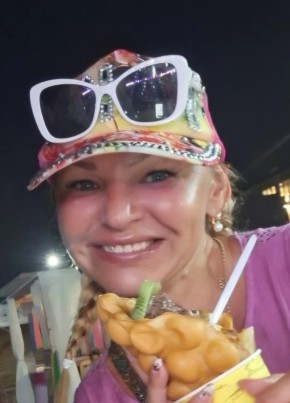 Ekaterina, 45, Russia, Saint Petersburg