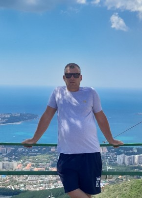 Сергей из Калача 41 год