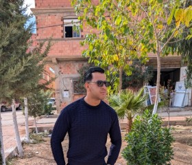 Kadi, 28, Laghouat