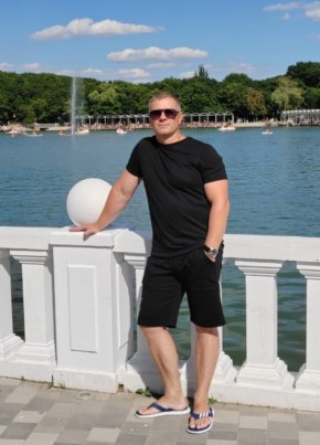 Александр, 41, Россия, Ейск