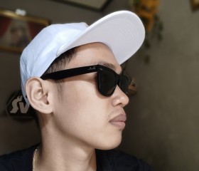 Bagus, 25, Kuta
