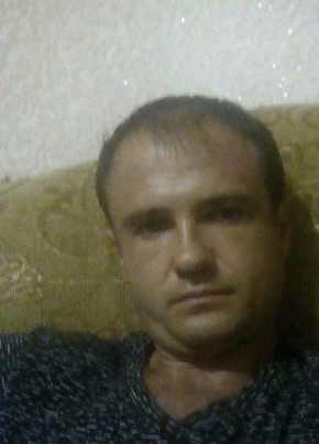 иван, 38, Россия, Дергачи
