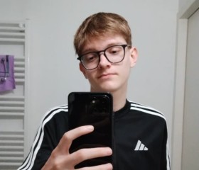 Martin, 18, La Roche-sur-Yon