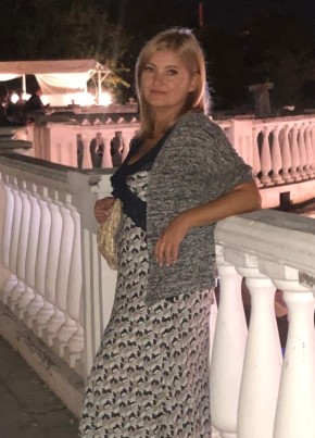 Oksana, 51, Russia, Sevastopol