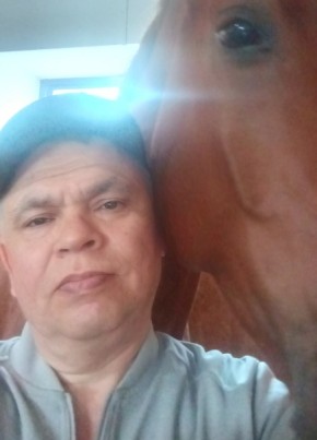 Альберт из Казани 56 лет