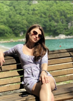 Mechtatelnitsa, 40, Russia, Saint Petersburg