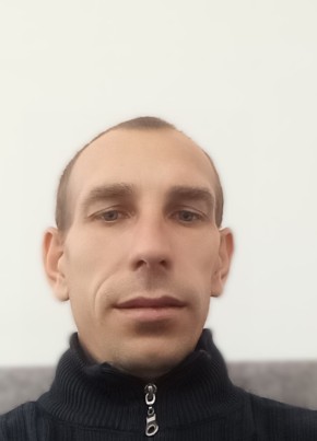 Александр Власов