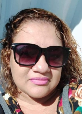 Maria, 43, República Federativa do Brasil, Rio de Janeiro