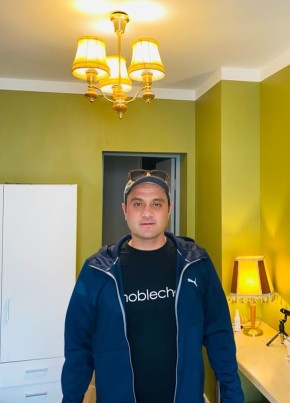Timur, 40, Latvia, Riga