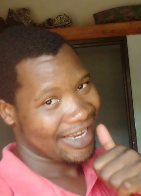 Felix Chikala, 19, Malaŵi, Lilongwe