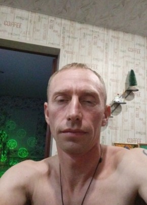 Игорь, 36, Россия, Грибановский