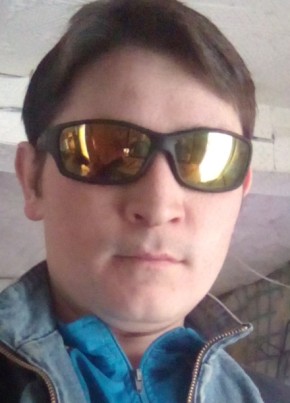 Денис, 32, Россия, Кунгур