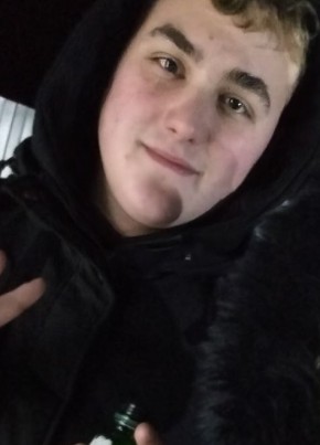 Дмитрий из Йошкар-Олы 19 лет