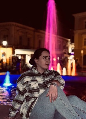 Лейла из Rîbnița 24 года