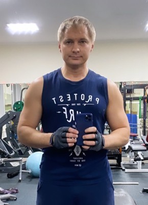 Vitaliy, 42, Russia, Moscow