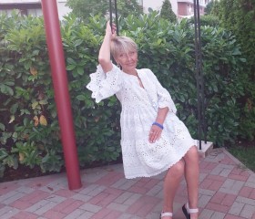 Лара, 54 года, Севастополь