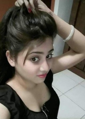 Reena Rajput, 25, India, Mumbai