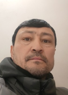 Илхом из Москвы 42 года
