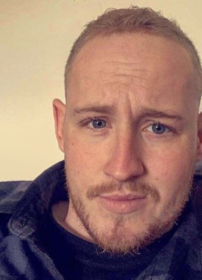 Harley rider, 33, United Kingdom, Cwmbran