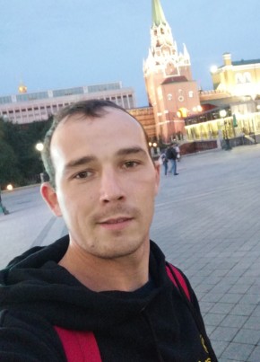 Максим, 35, Россия, Саратов