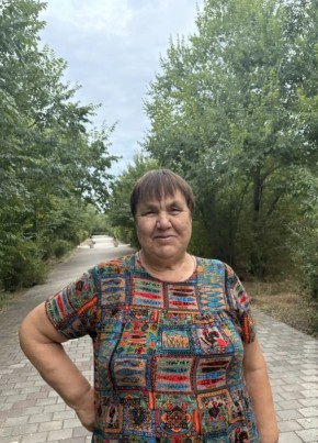 Зоя из Ипатово 66 лет