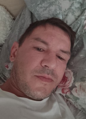 Саша из Воронежа 18 лет