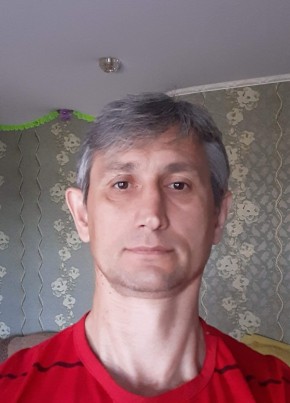 Дмитрий из Воронежа 53 года