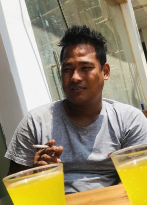 carathun, 34, Federal Democratic Republic of Nepal, Kathmandu