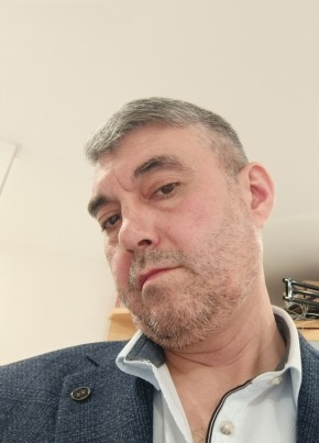 Руслан из Сургута 48 лет
