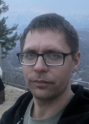 Sergey, 42, Russia, Biysk