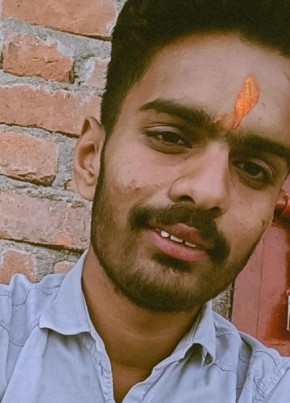 Kunal, 18, India, Kanpur