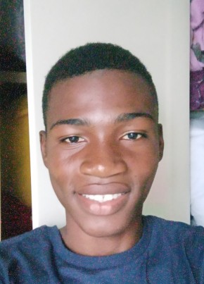 Geraldo, 19, República de Angola, Loanda