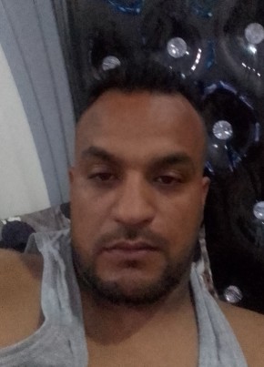 Amar, 35, People’s Democratic Republic of Algeria, Bordj Bou Arreridj
