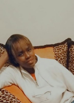 Eve, 48, Kenya, Nairobi