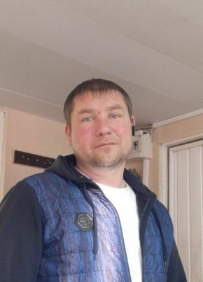 Александр, 41, Россия, Никольское