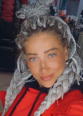 Svetlana, 42, Belarus, Maladzyechna