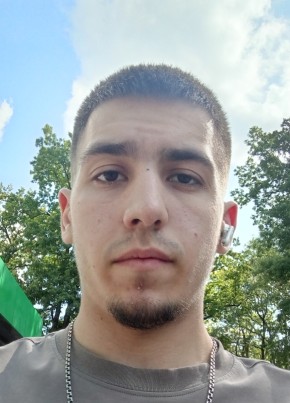 Даня из Калининграда 21 год