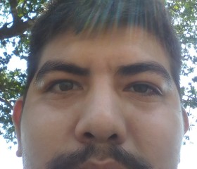 Juan Manuel Oliv, 21, Manzanillo