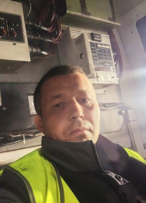 Николай из Няндомы 43 года