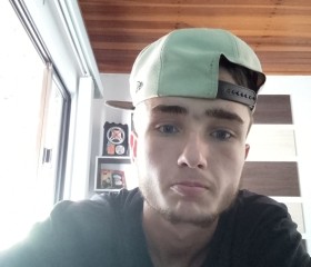 Unknown, 22, Itajai