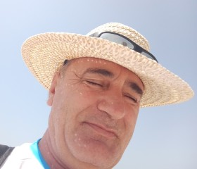 Ion, 18, Ramnicu Valcea