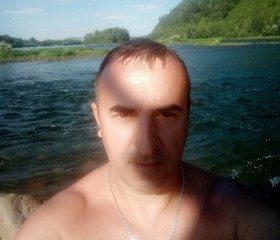 Anatoliy Gutorev, 52, Mezhdurechensk