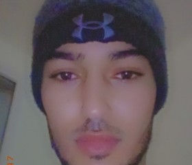 Fares, 29, Valence