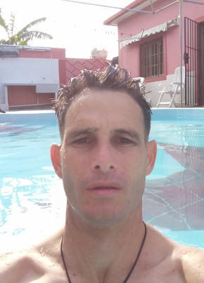 Mike, 33, República de Cuba, La Habana